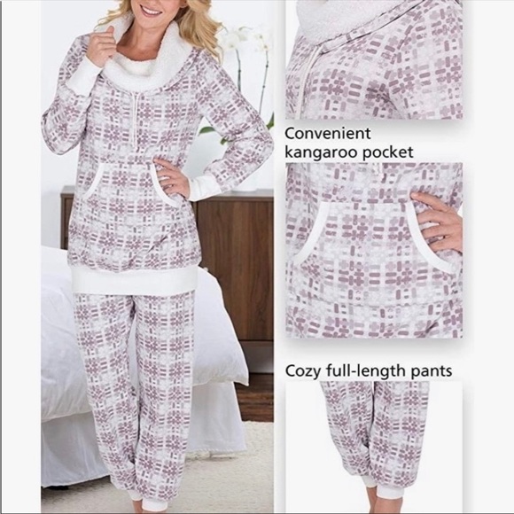 PajamaGram Soft Fleece Pajama Set - Picture 1 of 9